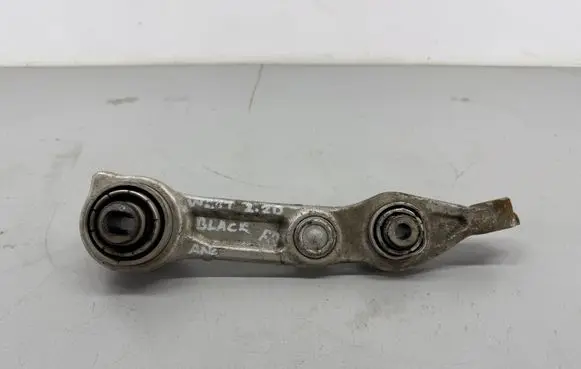 Mercedes-Benz E W211 Front control arm 21103145