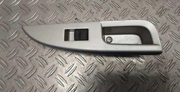 Toyota Urban Cruiser (XP110) Rear door window switch trim 7427152110