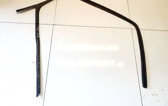Peugeot 206 Rubber seal rear door 9624640880