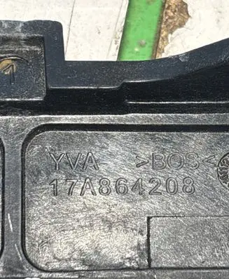Volkswagen Jetta VII Armrest 17A864208