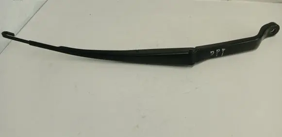 Front wiper blade arm