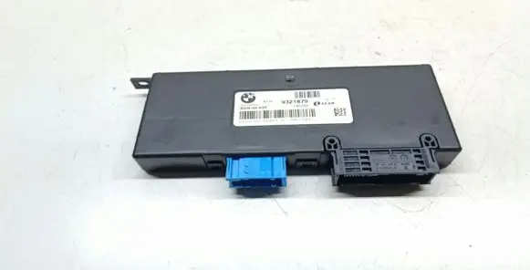 BMW 5 F10 F11 Gateway control module 9321879 61359321879