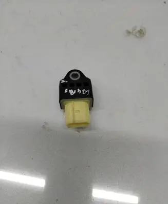 Toyota Auris E180 Airbag deployment crash/impact sensor 8983102160 426D7HQ07