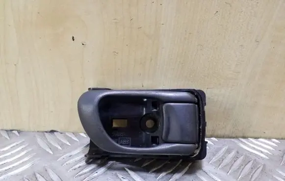 Rear door interior handle
