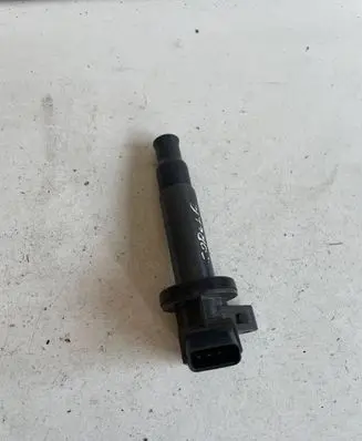 Toyota Corolla E120 E130 High voltage ignition coil 9008019019