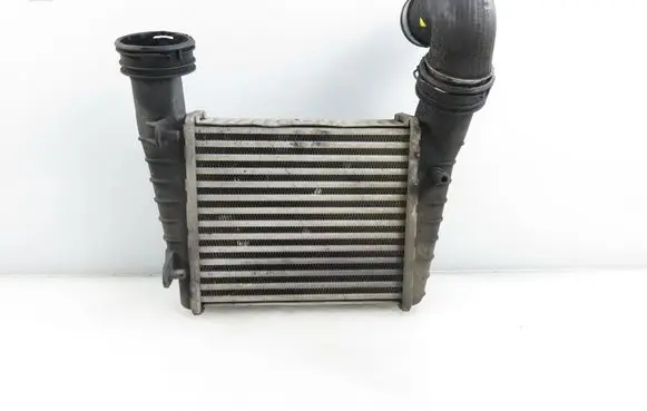 Volkswagen PASSAT B5.5 Intercooler radiator 