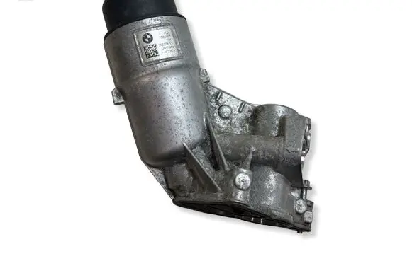BMW M4 G82 G83 Oil filter mounting bracket 7882997