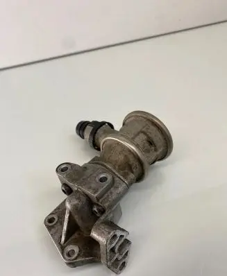 Volkswagen Golf V EGR valve 06A131166E