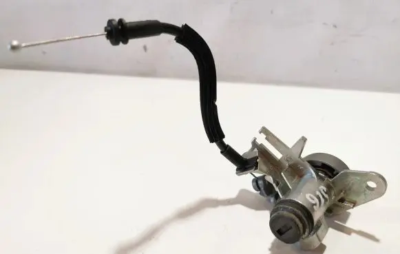 Audi A8 S8 D4 4H Tailgate exterior lock 8F0827573
