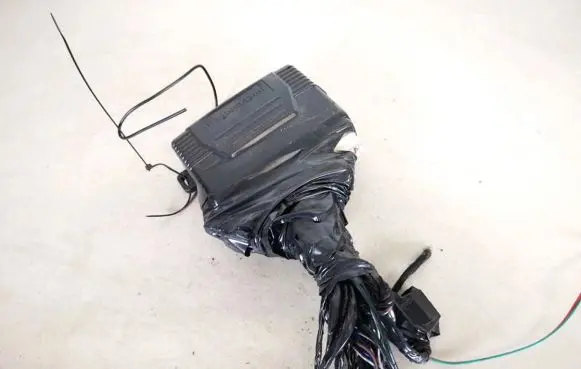 Audi A2 Alarm control unit/module 