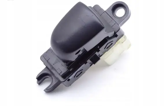 Nissan Navara D23 Fog light switch 16225SD