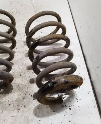 Volvo XC90 Rear coil spring