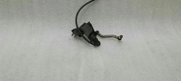 Audi A5 8T 8F Headlight/headlamp level sensor 1T0907503
