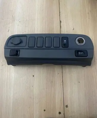 Toyota Hilux (AN10, AN20, AN30) Dashboard glove box trim 554490K070