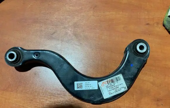 Volkswagen Jetta VI Rear control arm 5Q0505323C S247656 097SS09009
