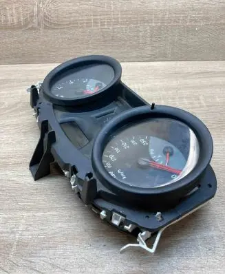 Renault Megane II Speedometer (instrument cluster) 8200306535