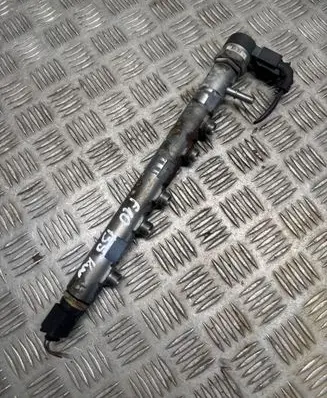 BMW 5 F10 F11 Fuel pressure sensor 0281002949 060911 29479281