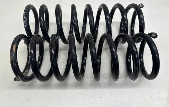 Ford Mondeo Mk III Rear coil spring