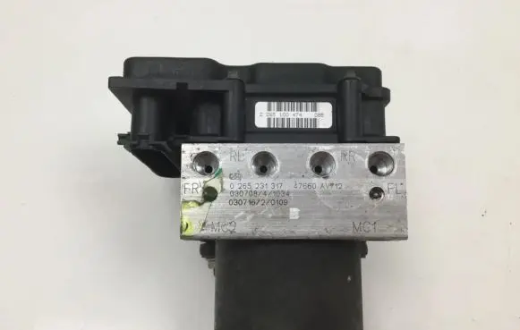 Nissan Primera ABS Pump 47660AV712