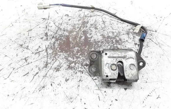 Toyota Yaris Tailgate/trunk/boot lock/catch/latch