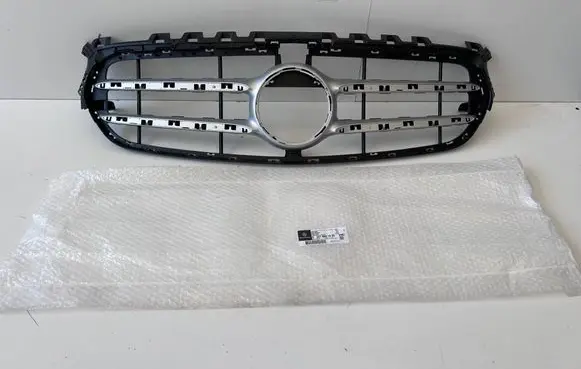 Mercedes-Benz B W247 Front bumper upper radiator grill 2478885700