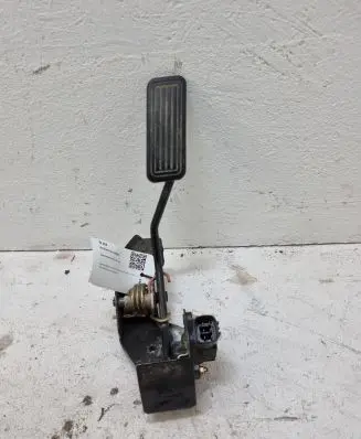 Toyota Corolla E120 E130 Accelerator throttle pedal