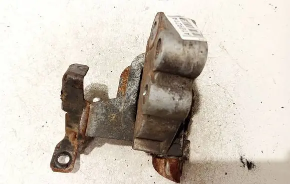 Fiat Doblo Engine mount bracket 