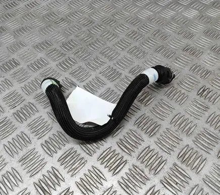 Peugeot 3008 III Engine coolant pipe/hose 9841358580