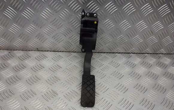 Seat Ibiza III (6L) Accelerator throttle pedal 6Q1721503F
