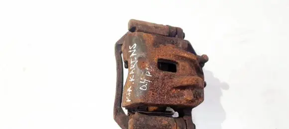KIA Carens I Front brake caliper