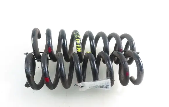 Mercedes-Benz C W204 Rear coil spring