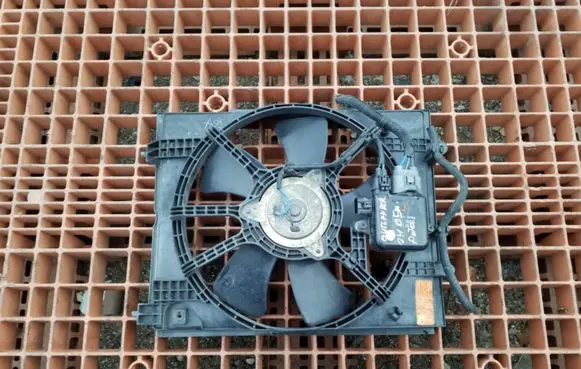 Mitsubishi Outlander Radiator cooling fan shroud OEM