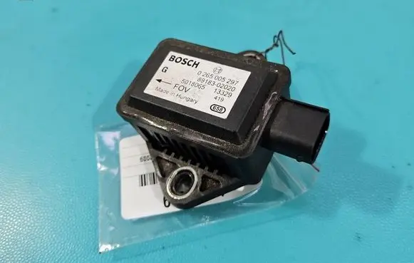 Toyota Corolla Verso E121 ESP acceleration yaw rate sensor 0265005297 IMPRK1533789