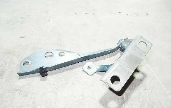 Volvo C30 Engine bonnet/hood hinges 30753598