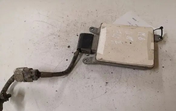 Mazda 6 Blind spot module G33D67Y90H 6PZ00901470 2694A009014