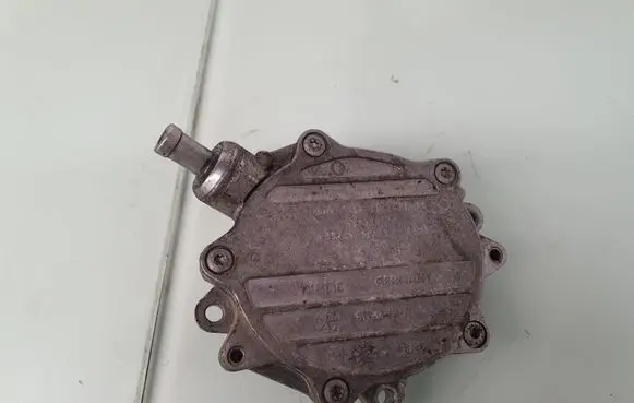 BMW 3 E46 Vacuum pump 7542496 11667542496