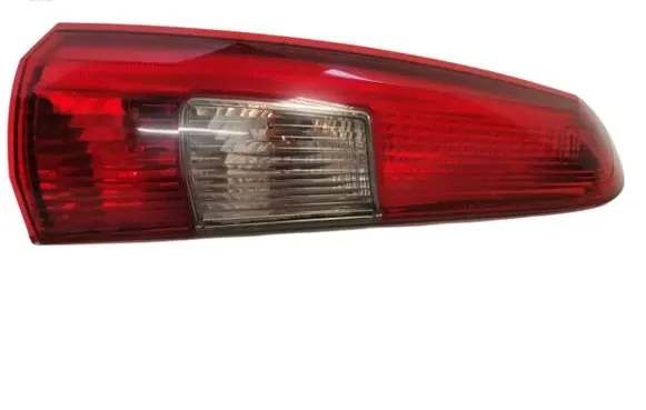 Volvo V70 Rear/tail lights 9154493 9483688