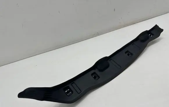 BMW 5 G30 G31 G38 Fender end trim 7352221