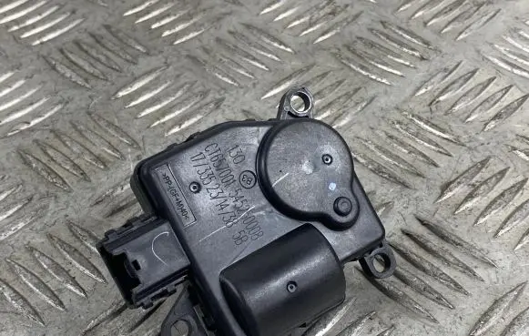 Dodge Durango Air flap motor/actuator CT657001545250008