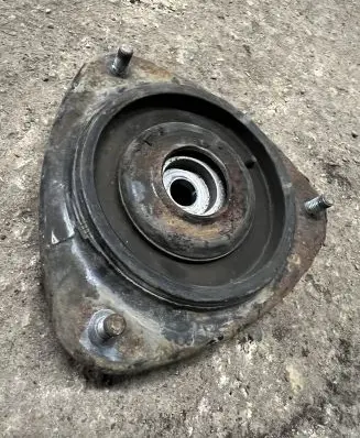 Subaru Outback Front upper strut mount 