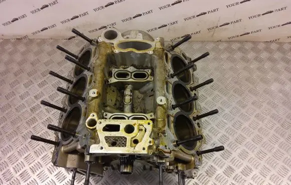Alfa Romeo Stelvio Engine block 