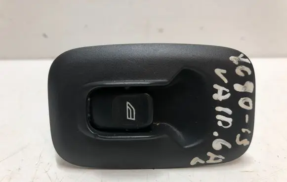 Volvo XC90 Electric window control switch 30658696 03120700 5586N3RUA