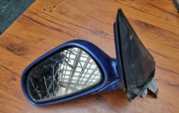Mazda MX-6 Front door electric wing mirror E13010519 E13023884