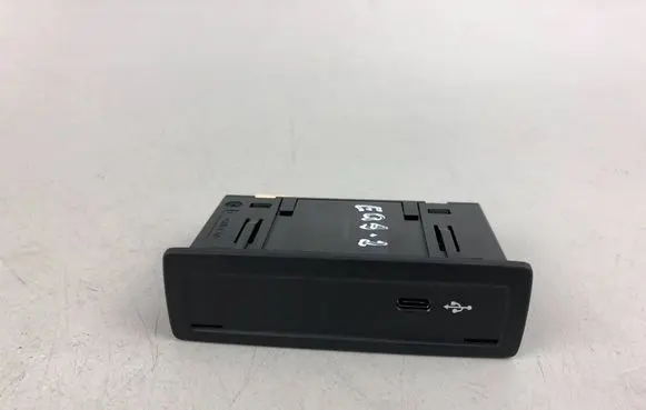 Mercedes-Benz EQA USB socket connector A2478203902