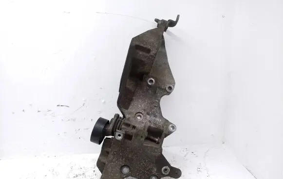 Skoda Roomster (5J) Generator/alternator bracket 03L903143K