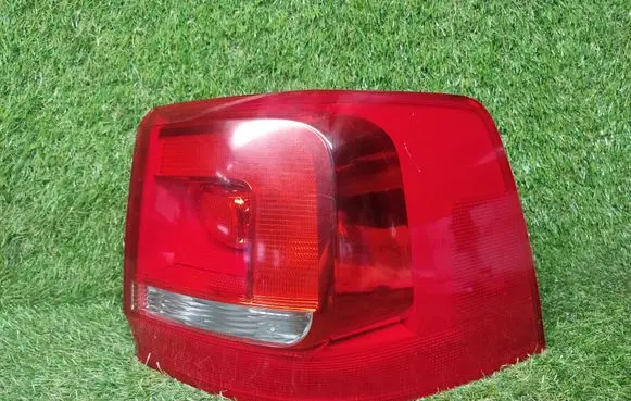 Volkswagen Sharan Rear/tail lights 7N0945096G