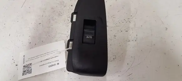 Toyota Prius+ (ZVW40) Electric window control switch 7427147060