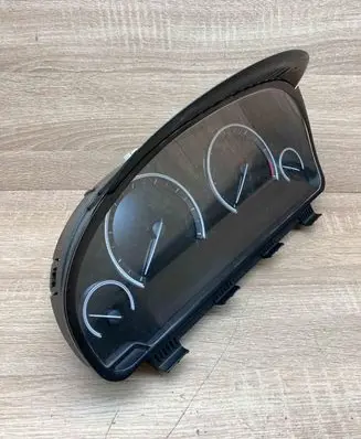 BMW 5 F10 F11 Speedometer (instrument cluster) 6844031 0263726430