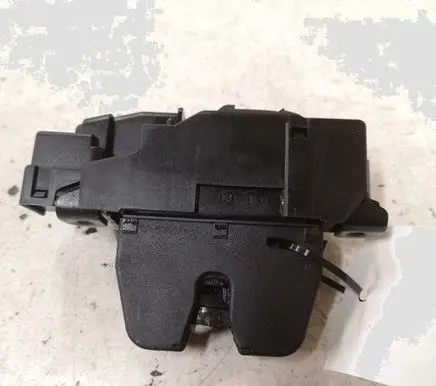 Peugeot 508 Tailgate/trunk/boot lock/catch/latch 9684648680