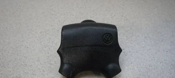 Volkswagen Polo III 6N 6N2 6NF Steering wheel airbag 3A0880201B